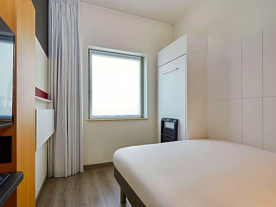 ibis budget Oostende Airport