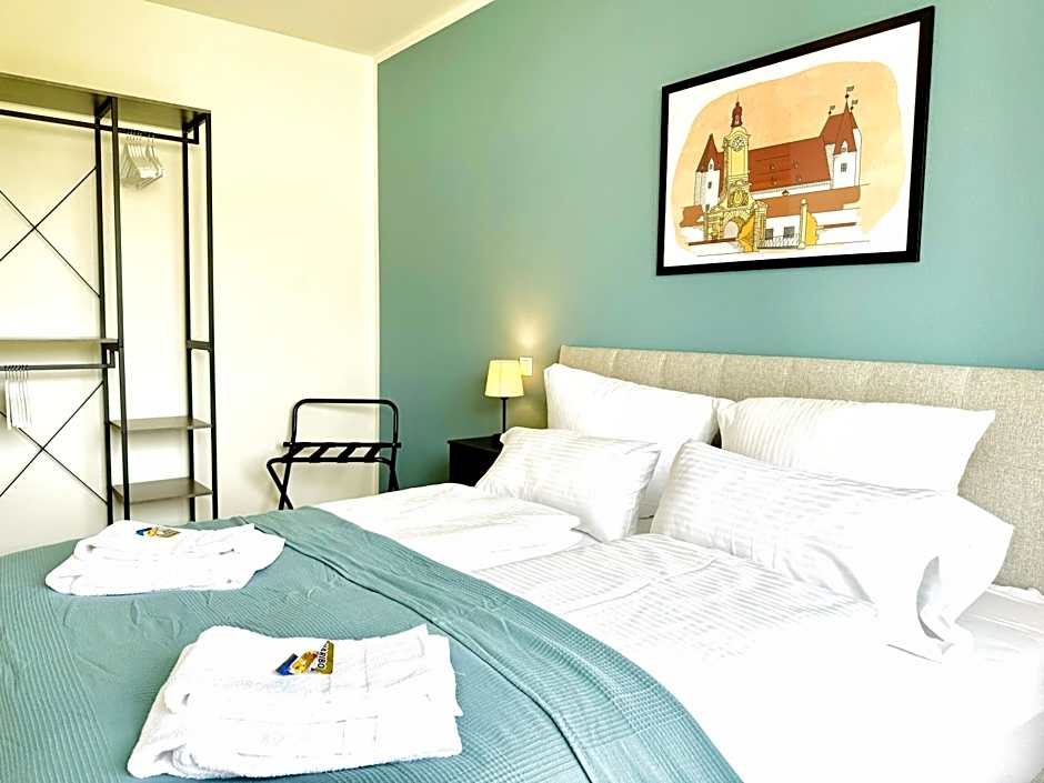 E&K living - design Apartments - SKY-TV - Audi - IN village - free parking