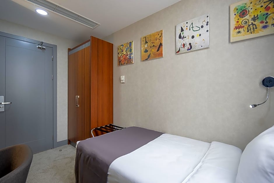 Hotel Atlas Abashidze