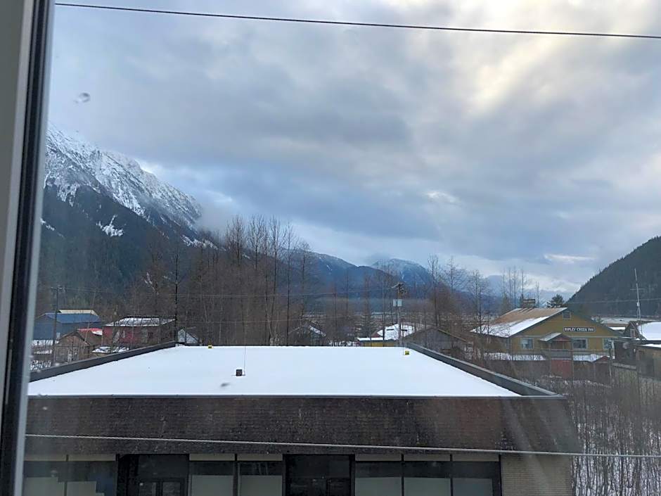 Historic Hotel Bayview