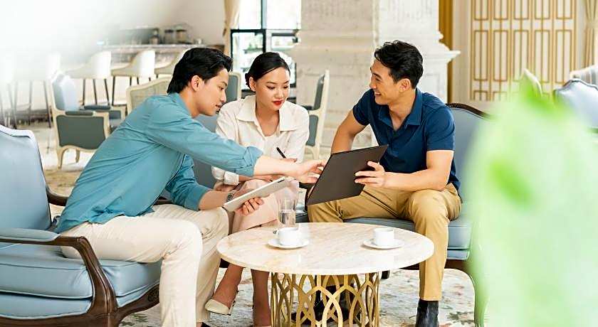 Four Points by Sheraton Lang Son