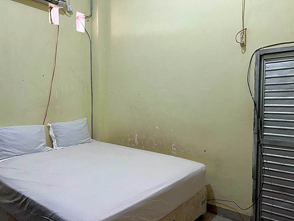 Hotel O Mely Homestay