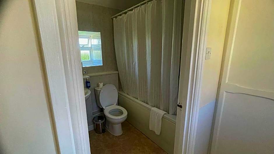 The Sibson Inn Hotel