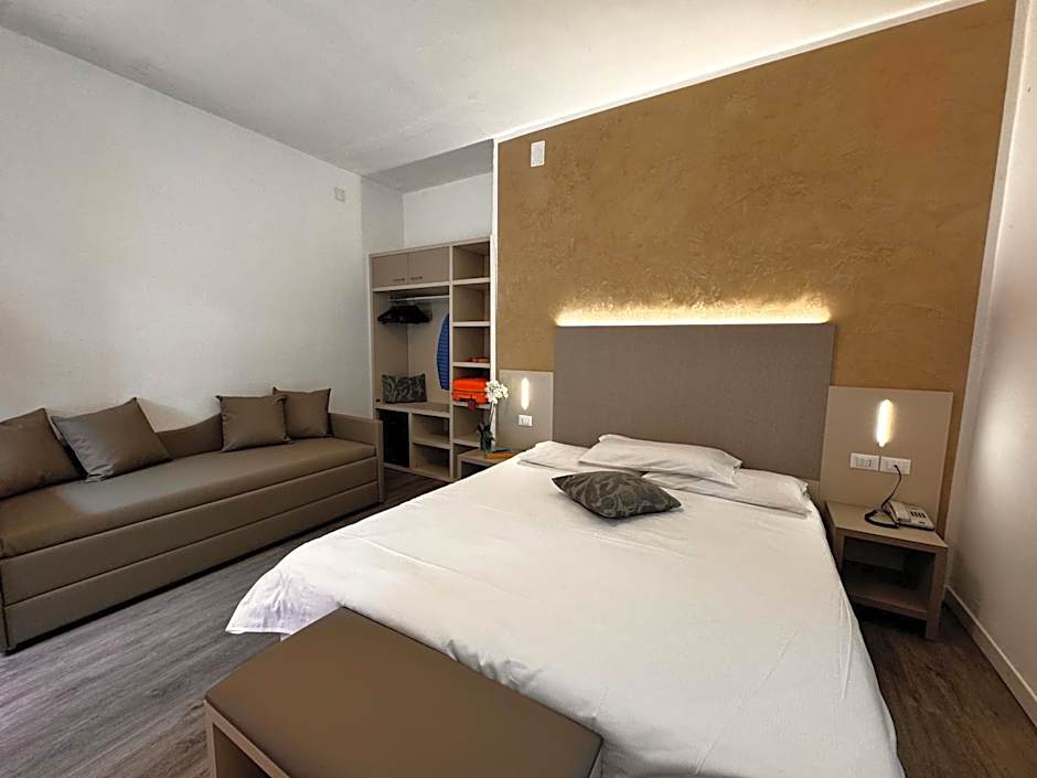 Hotel Etna
