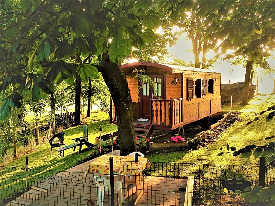 La Gypsy Caravan