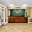 Quality Inn Fayetteville Near Historic Downtown Square