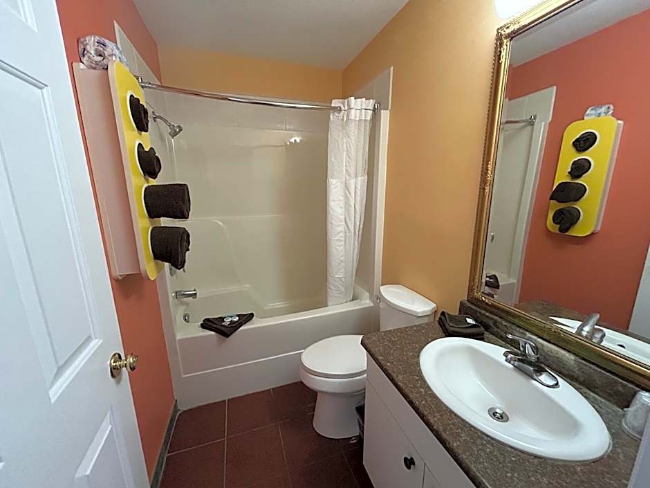 Riverside Motel Cache Creek