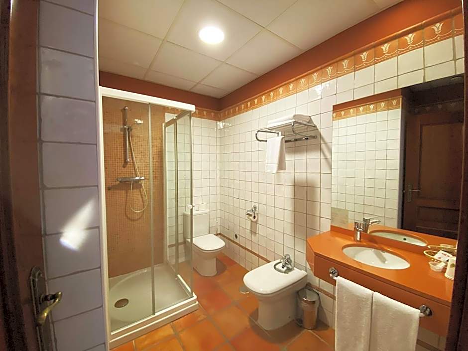 Palacio Duque de Tamames - Hotel El Rastro