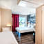 B&B HOTEL Zürich Airport