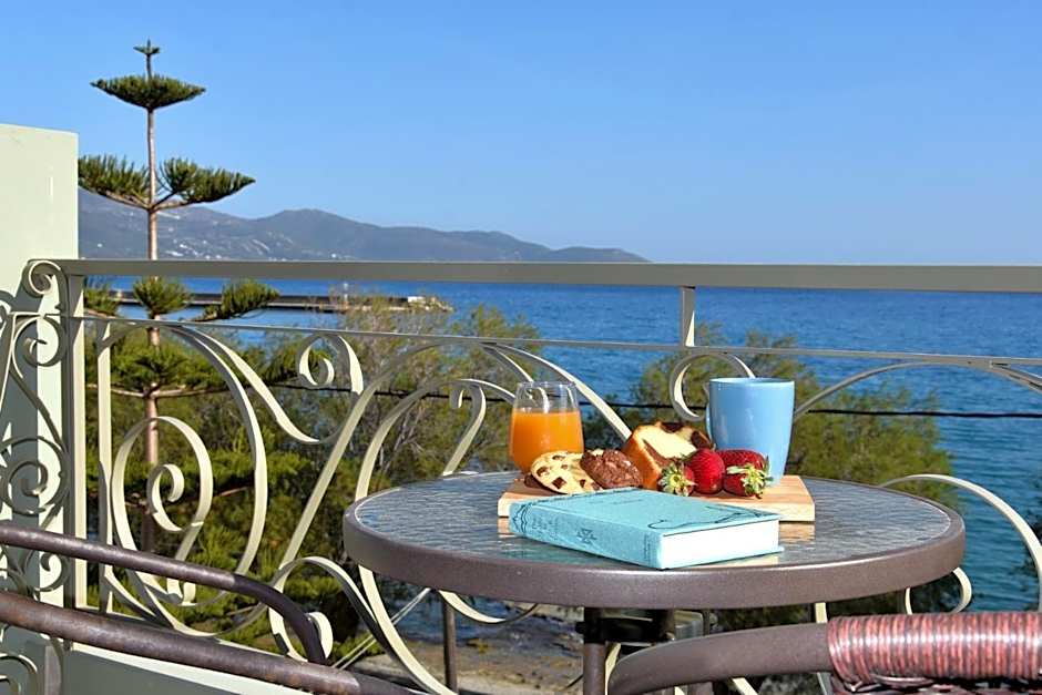 Aegialis luxury apartments