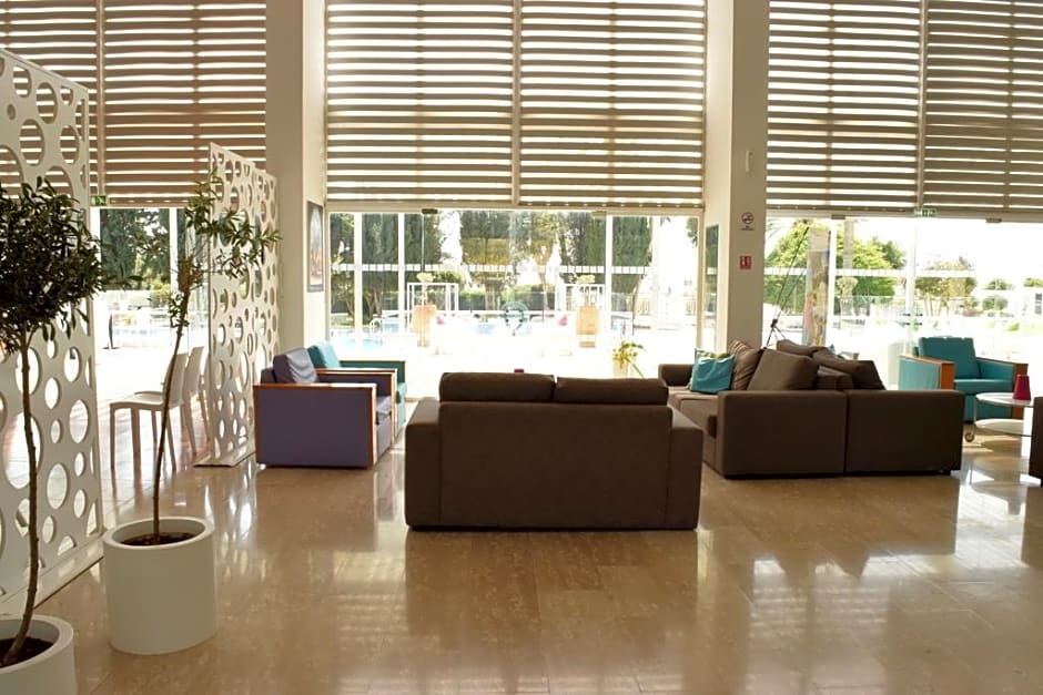 Fedrania Gardens Hotel