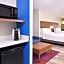 Holiday Inn Express Hotel & Suites Elgin