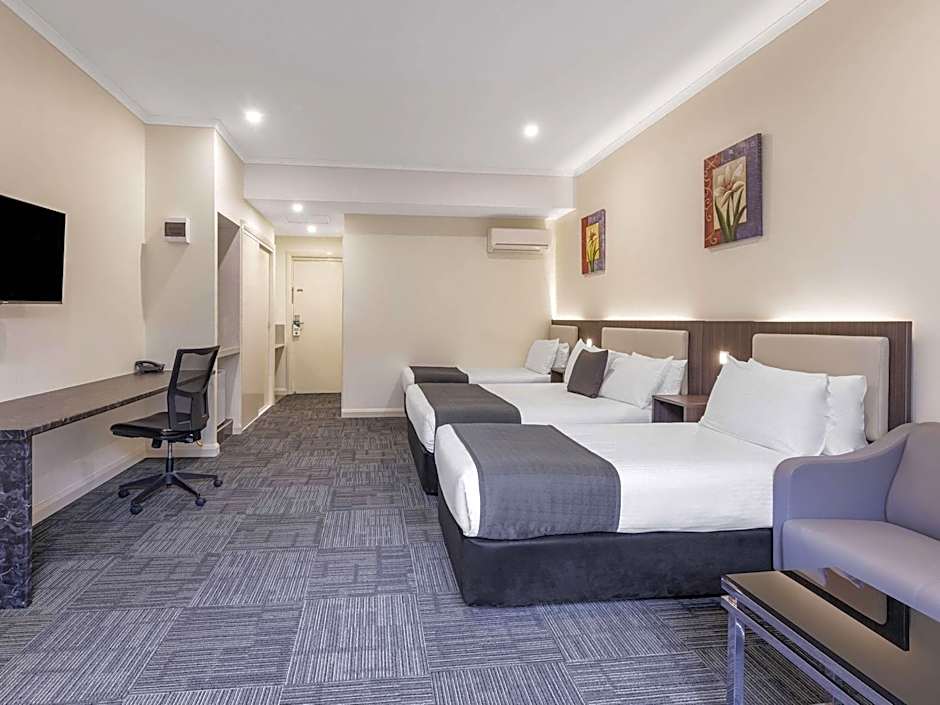 Quality Hotel Melbourne Airport