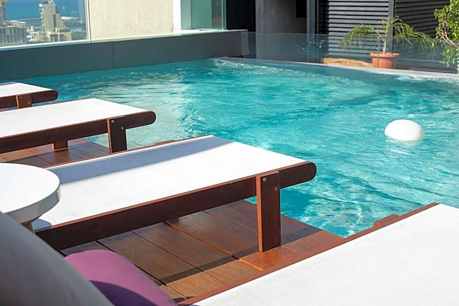 O Monot Luxury Boutique Hotel