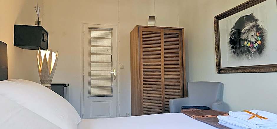 Habitation Villa Les Cassias