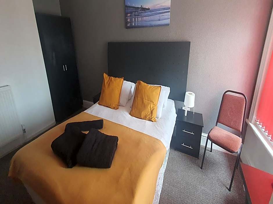 Las Palmas Hotel by the Sea