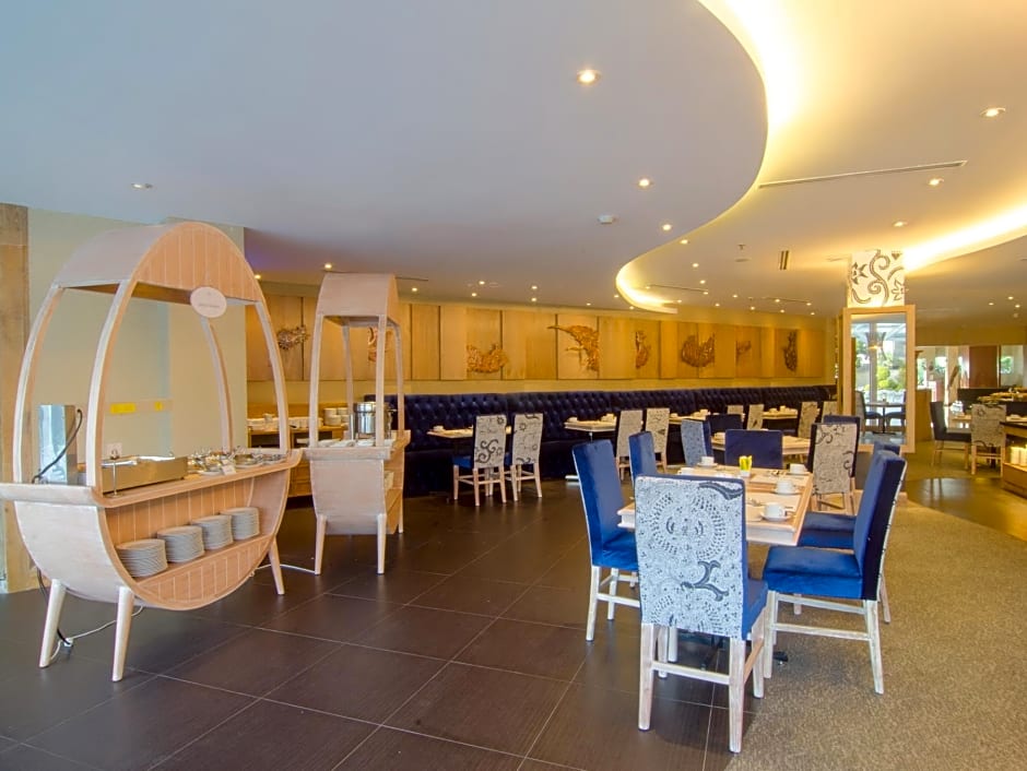 The Sunan Hotel Solo