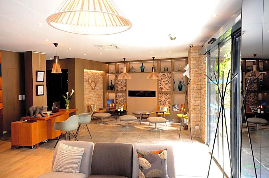 Green Hotels Confort Paris 13