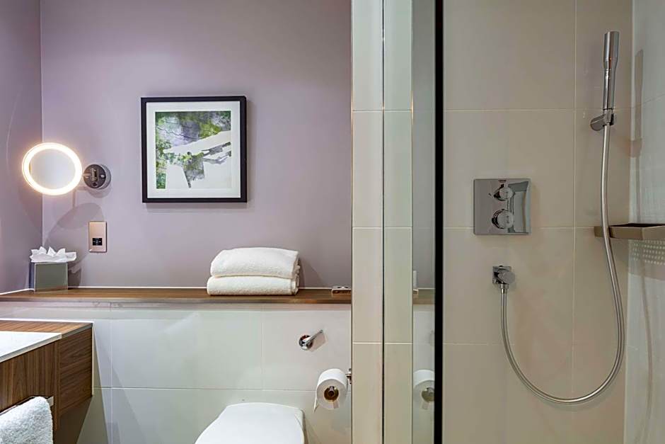 DoubleTree by Hilton Edinburgh Airport