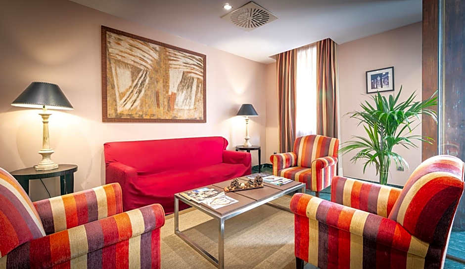 Hospedium Hotel Casino Del Tormes