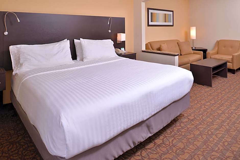 Holiday Inn Express Hotels & Suites Topeka West By IHG