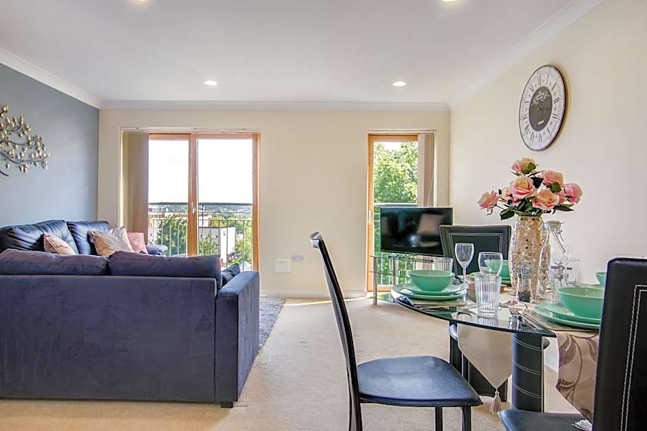 Mica Point City Centre Apartment