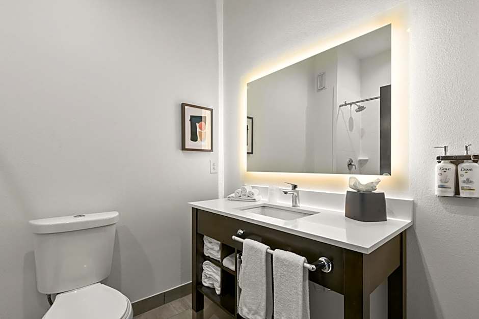 Holiday Inn Gonzales By IHG