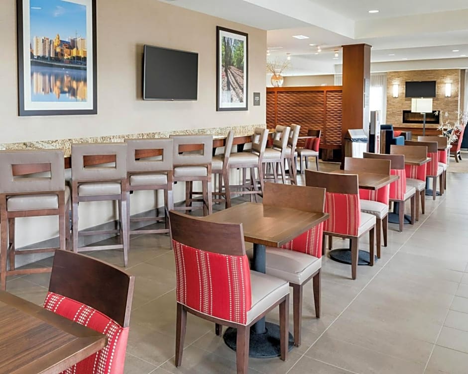 Comfort Inn & Suites West - Medical Center