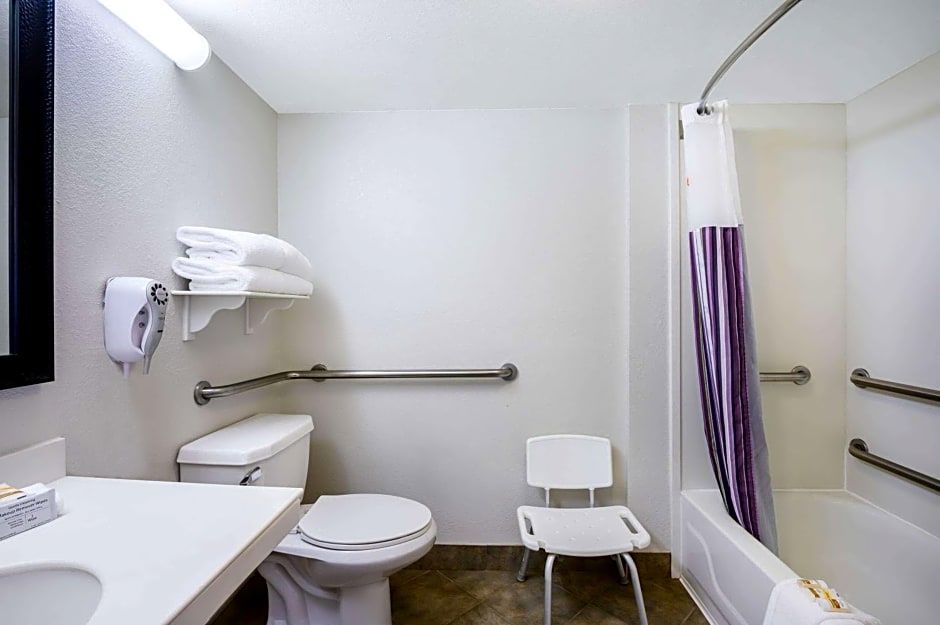 La Quinta by Wyndham Myrtle Beach Broadway Area