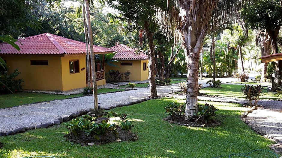 Esencia Hotel and Villas