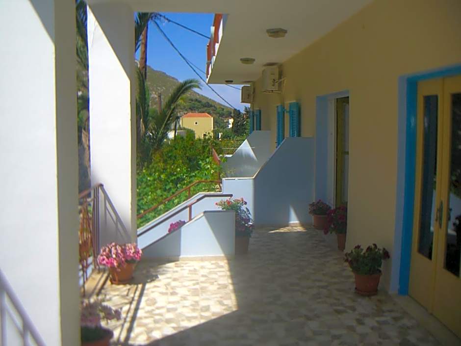 Studios by Climbing House