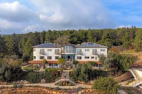 Amirey Hagalil Boutique Hotel