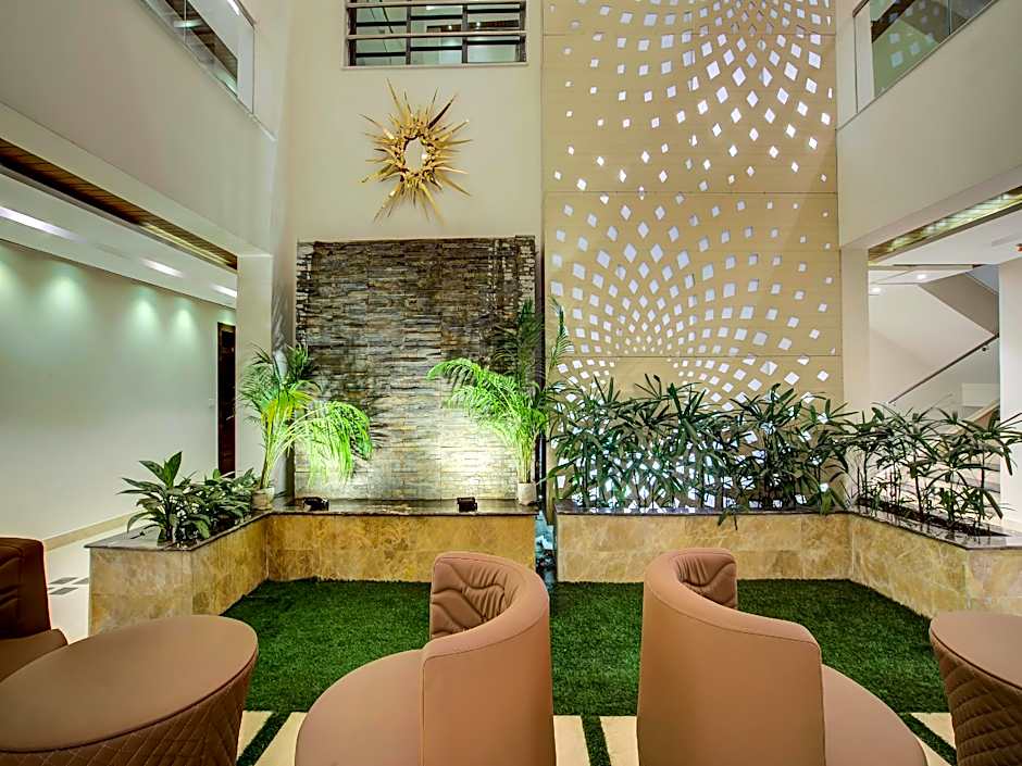 Treebo Tryst Hotel Radiant                                                                 