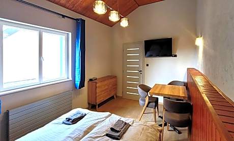 Deluxe Apartment - Annex