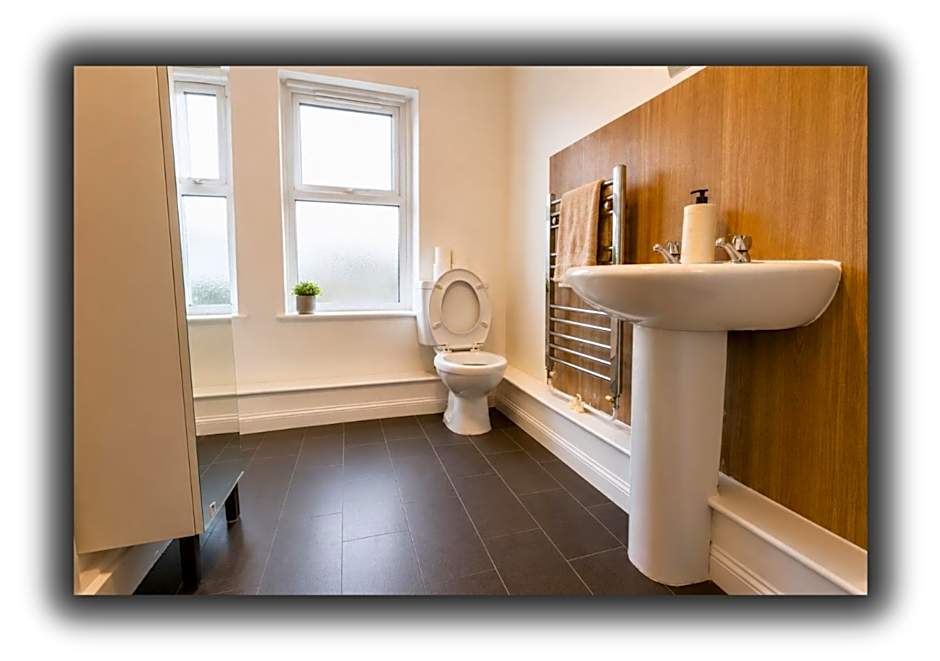 Kop View Rooms