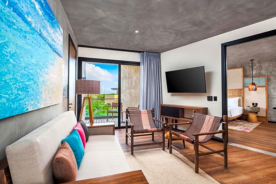 Aloft Tulum