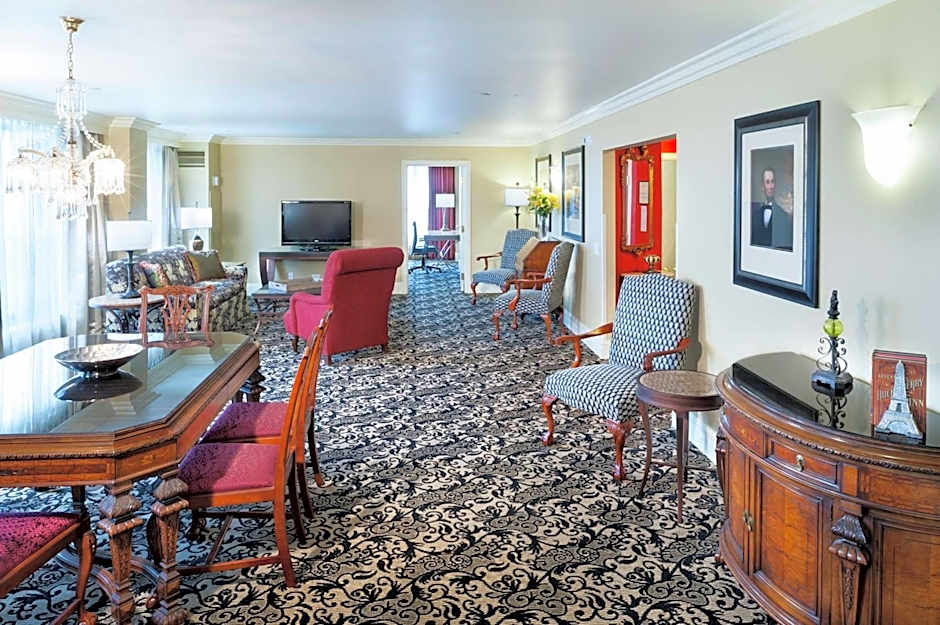 President Abraham Lincoln - A DoubleTree By Hilton Hotel