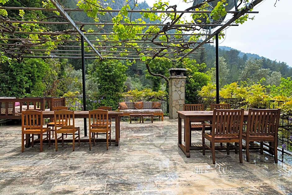 Watermill Hotel