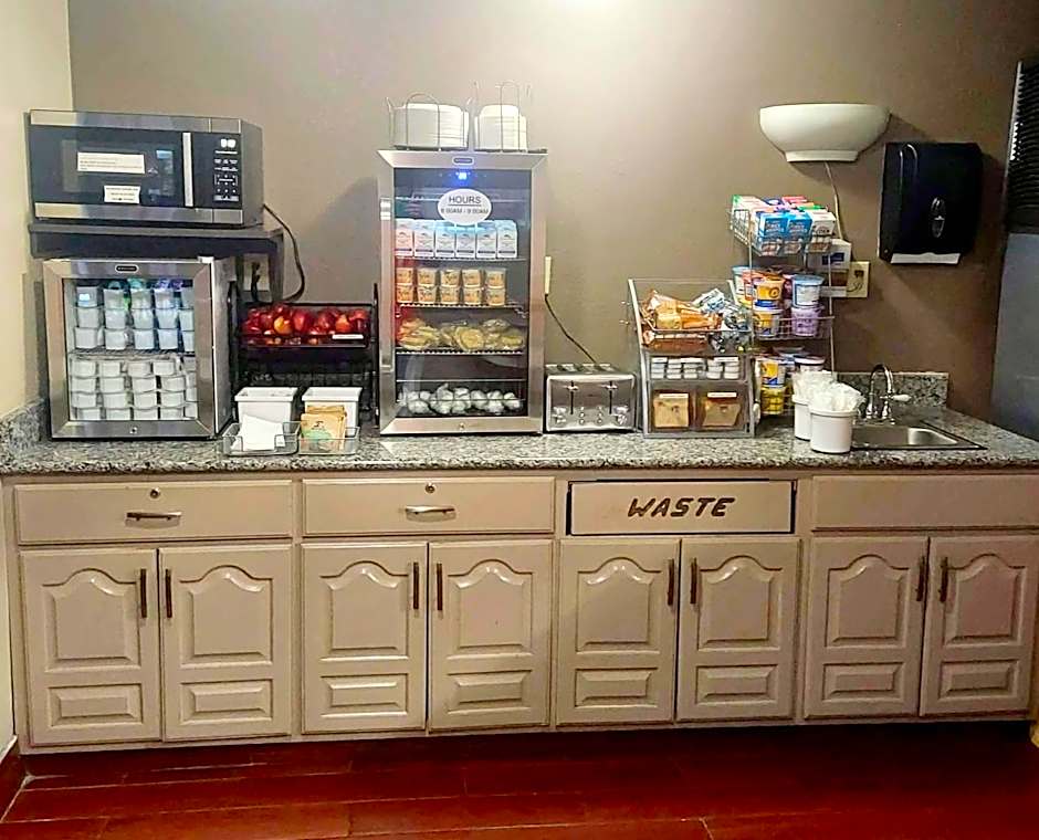 Super 8 by Wyndham Dunbar/Charleston Area
