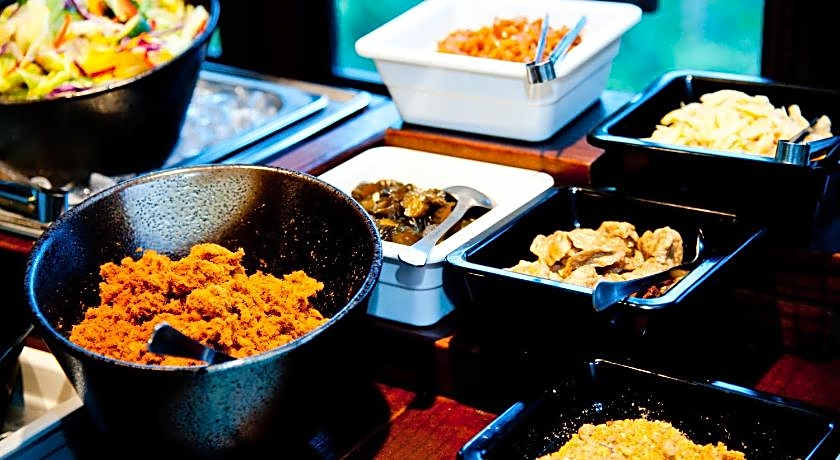 Hu Shan Hot Spring Hotel