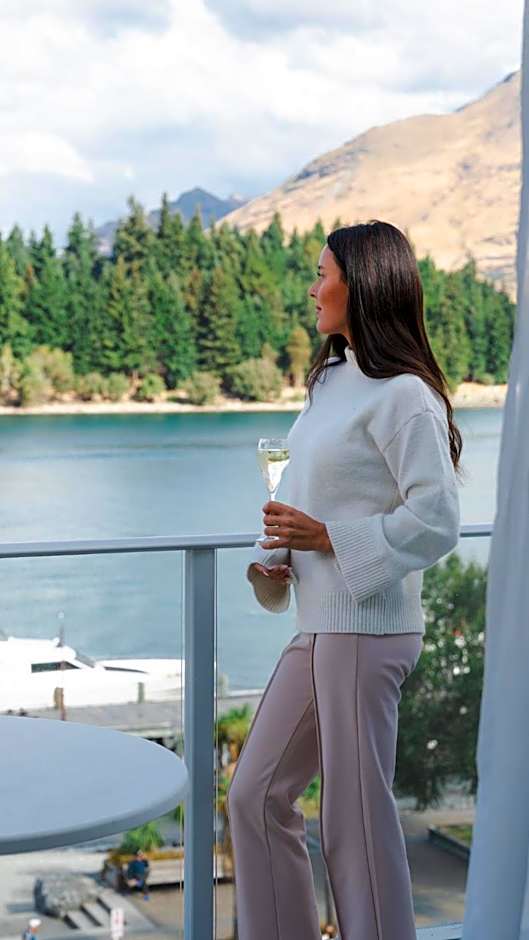 Crowne Plaza Queenstown By IHG