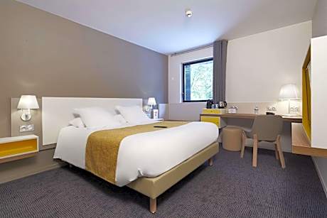 1 Double Bed  1 Single Bed