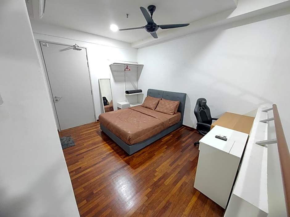 Wan's Homestay i-City