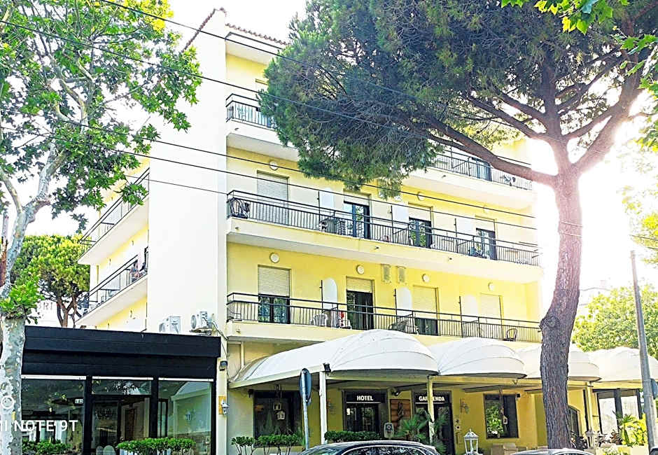 Hotel Garisenda sul Lungomare Riccione B&BRUNCH