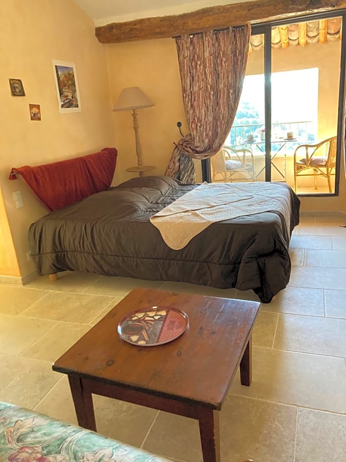 Rose – Bonnieux, UT