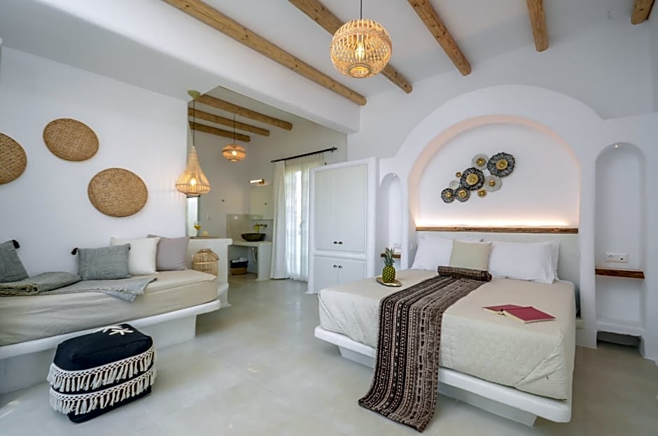 Naxos Nature Suites