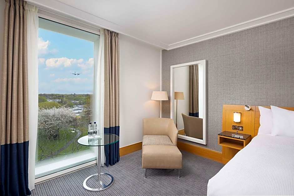 Hilton London Gatwick Airport
