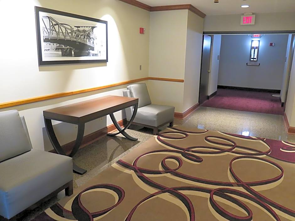 Harrah's Joliet Hotel and Casino - A Caesars Rewards Destination