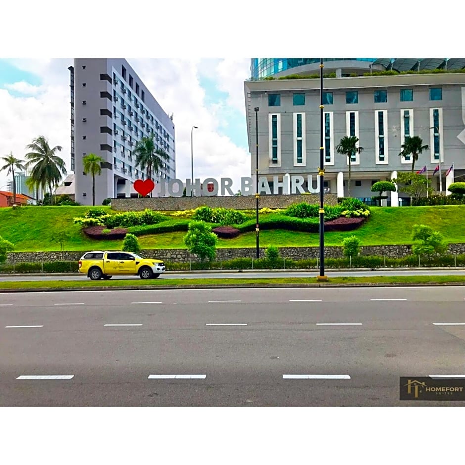 R&F PRINCESS COVE BY HOMEFORT SUITES