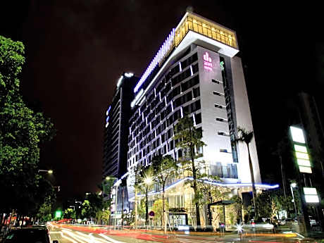 The Summit Hotel Zhongshan